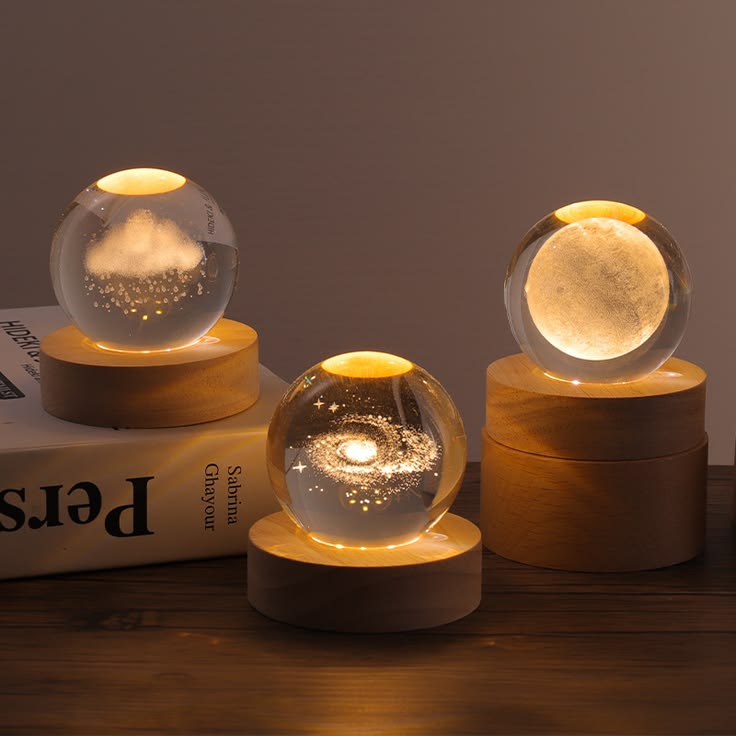 Crystal Glow Sphere Lamp